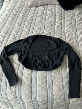 Vintage lululemon athletica Black Cropped Bolero Long-Sleeve Top